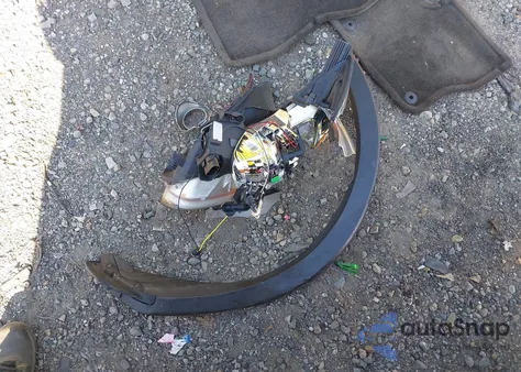 2012 Ford Focus Se z USA, uszkodzony, nr VIN 1FAHP3K29CL219501